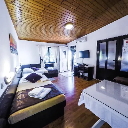 Apartment Vintijan