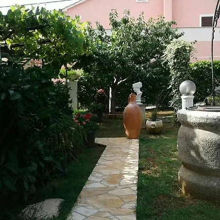 Vintijan Apartment