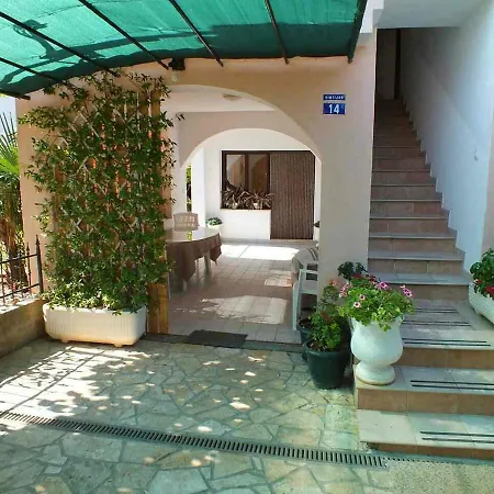 Apartment Vintijan