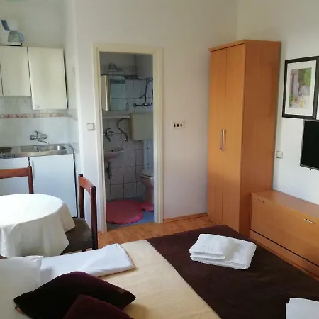 Vintijan Apartment Pula
