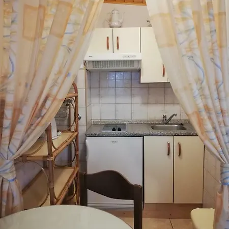 Apartament Vintijan *