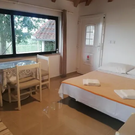 Vintijan Apartamento *